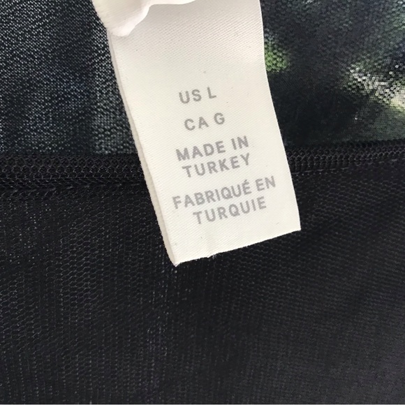 Perfect dress. It’s absolutely new. Very nice, soft, adorable and beautiful! - Picture 3 of 3